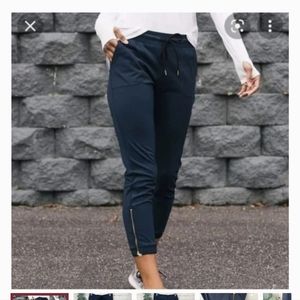 Zyia Navy Peak Zipper Joggers XXL